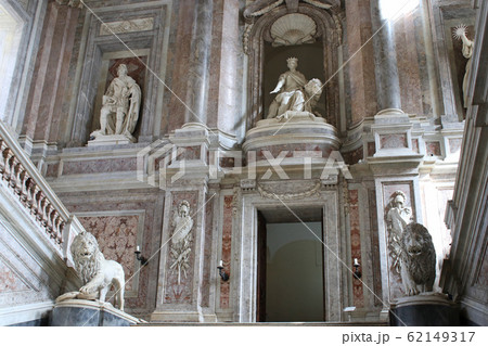 カゼルタ宮殿の大階段 62149317