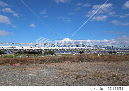 新幹線と富士山 新幹線と富士山 62156514