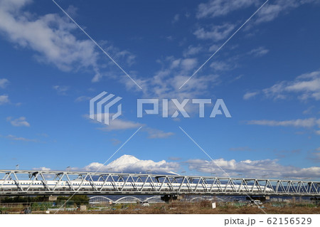 新幹線と富士山 新幹線と富士山 62156529