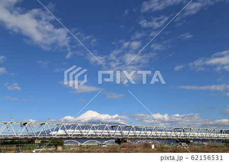 新幹線と富士山 新幹線と富士山 62156531
