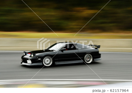 サーキット　車　レース　趣味　モータースポーツ　改造 62157964