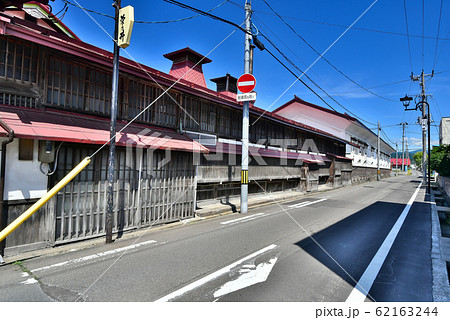 黒石市　中町こみせ通り 62163244