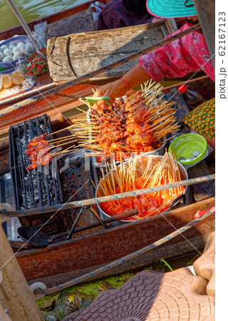 Tha Kha Floating Market - Bangkok - Thailand Tha Kha Floating Market - Bangkok - Thailand 62167123