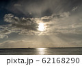 ワイキキビーチの夕日 62168290