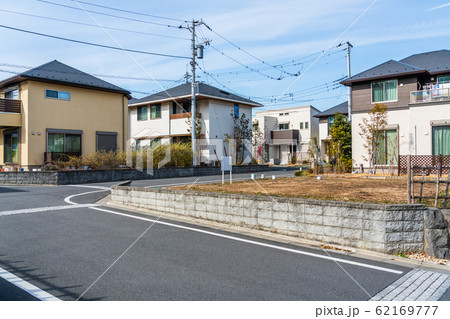 ニュータウンの更地 62169777