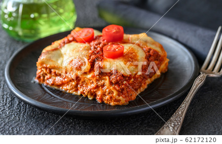 Dish of lasagne 62172120