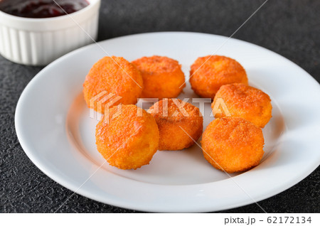 Camembert nuggets Camembert nuggets 62172134