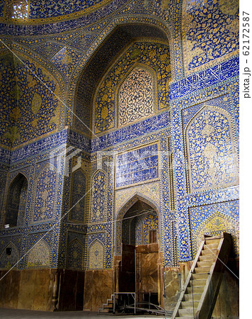 イラン イスファハン シャー・モスク 内部 Shah Mosque, Isfahan, Iran イラン イスファハン シャー・モスク 内部 Shah Mosque, Isfahan, Iran 62172587