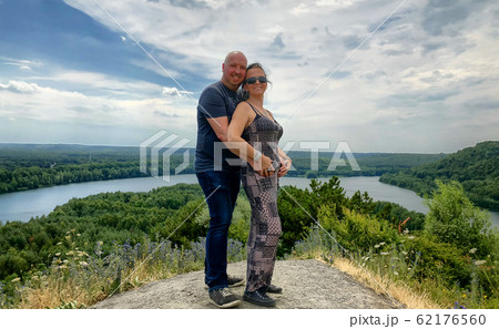 Happy loving couple hugging  62176560