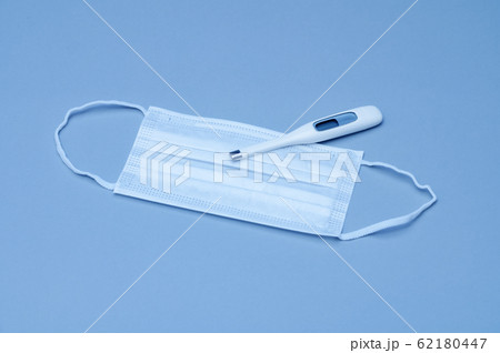 【シアンカラー】マスク　健康　ウイルス　命　イメージ 62180447