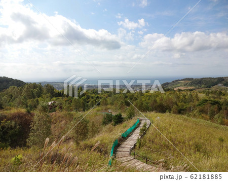 西山山麓火口展望台からの眺望(北海道洞爺湖町) 西山山麓火口展望台からの眺望(北海道洞爺湖町) 62181885