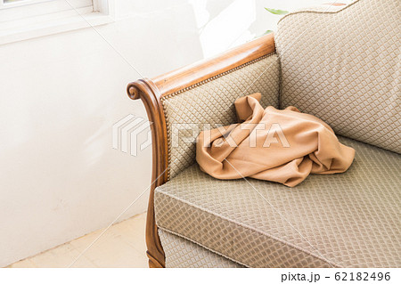 ソファーのストール 62182496