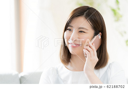 女性 スマホ 通話 女性 スマホ 通話 62188702