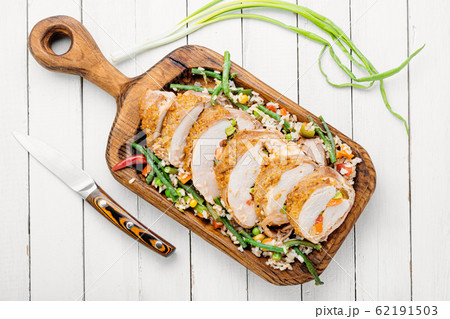 Chicken stuffed with vegetables 62191503