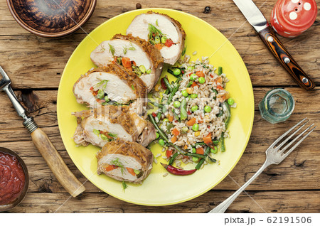 Chicken stuffed with vegetables 62191506