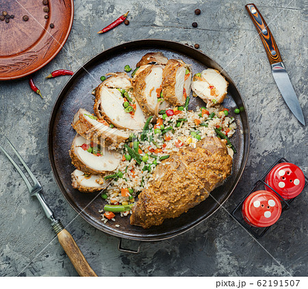 Chicken stuffed with vegetables 62191507