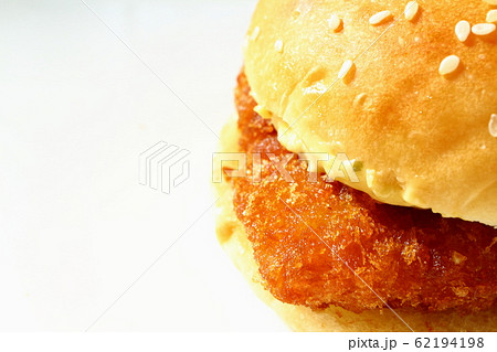 タルタルフィッシュバーガー 62194198