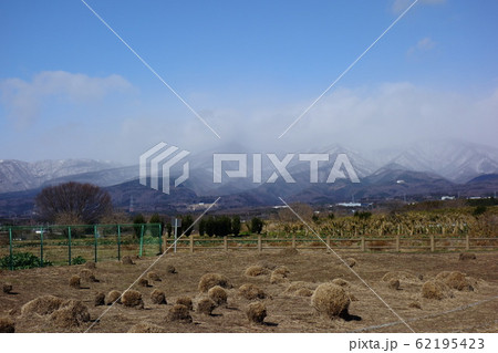 山上の多重塔から赤城山を望む 山上の多重塔から赤城山を望む 62195423