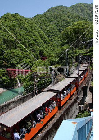 黒部峡谷トロッコ電車 黒部峡谷トロッコ電車 62197188
