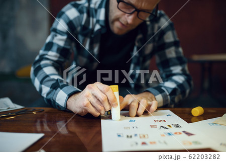 Maniac kidnapper cuts out letters to compose text Maniac kidnapper cuts out letters to compose text 62203282