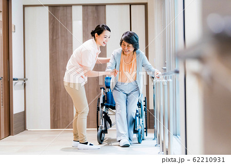 病院、介護 62210931