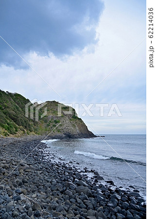 黒磯海岸から見る芥屋の大門の情景@糸島、福岡 黒磯海岸から見る芥屋の大門の情景@糸島、福岡 62214036