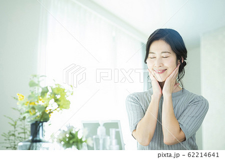 ビューティー　50代　 62214641