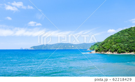 若狭湾 （常神半島を望む） 62218429
