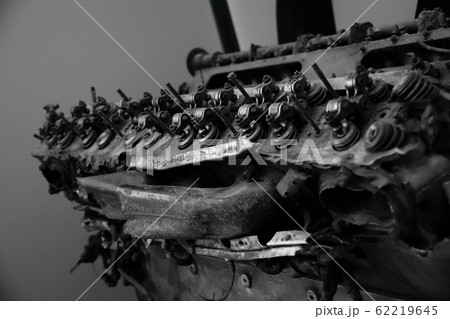 飛行機用エンジン 62219645