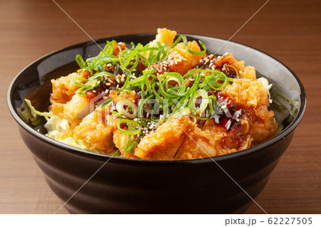 山賊焼丼 山賊焼丼 62227505