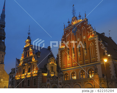 ラトビア・リガ ブラックヘッド会館・市庁舎広場・聖ペトロ教会 / Riga, Latvia 62235204