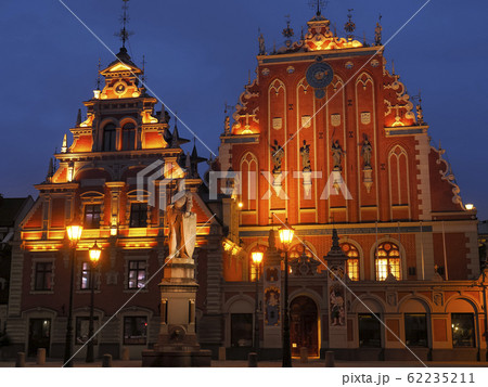 ラトビア・リガ旧市街 ブラックヘッド会館・市庁舎広場 / Riga, Latvia 62235211