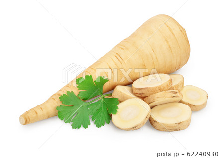 Parsnip root and slices with parsley isolated on white background with clipping path Parsnip root and slices with parsley isolated on white background with clipping path 62240930