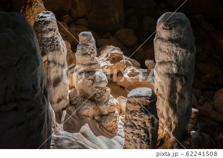 Stalacmites at Dragon cave, Konglor Loop, Thakhek, Laos 62241508