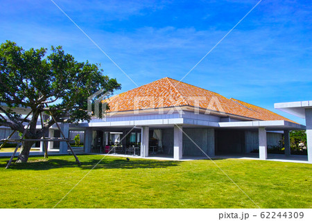 沖縄県宮古島市にある「みやこ下地島空港ターミナル」の景観 62244309