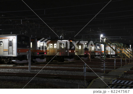 早朝の東所沢電車区にて 早朝の東所沢電車区にて 62247567