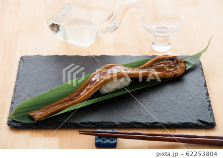 穴子の一本握り 62253804