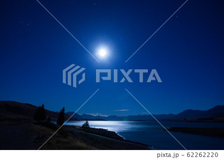 テカポ湖 Lake Tekapo  テカポ湖 Lake Tekapo  62262220