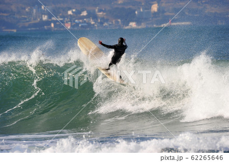 サーフィン 海 波 62265646