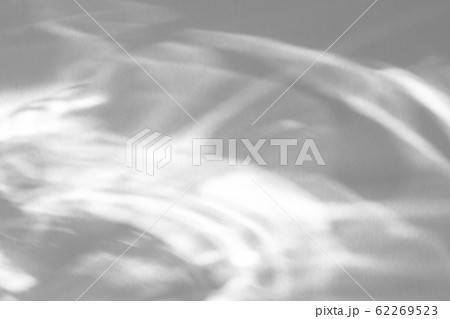 Organic drop shadow on a white wall 62269523