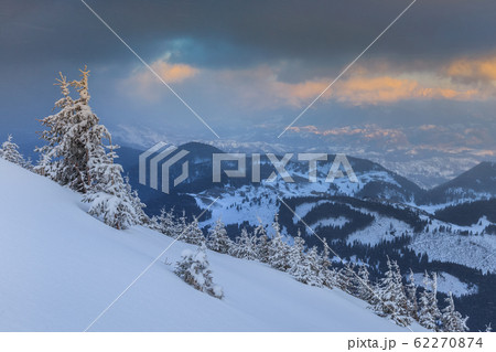 mountain landscape 62270874