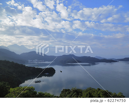 台湾・朝の日月潭 / Sun Moon Lake, Nantou, Taiwan 62274750