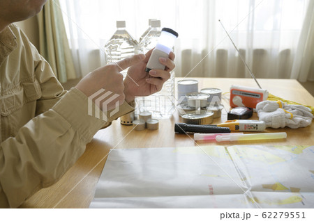 防災用品の点検(LEDランタン) 防災用品の点検(LEDランタン) 62279551