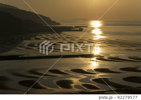 御輿来海岸反射光 62279577