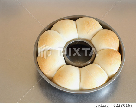 手作り　ちぎりパン 62280165