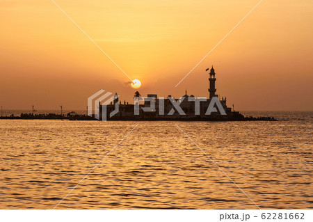 Haji Ali Dargah mosque and tomb on sunset. Mumbai. Haji Ali Dargah mosque and tomb on sunset. Mumbai. 62281662