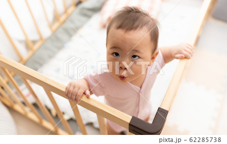 赤ちゃん 62285738