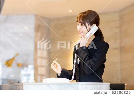 ビジネス ホテルフロント ビジネス ホテルフロント 62286829