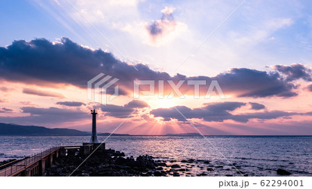 瀬詰崎灯台 (夕景) 瀬詰崎灯台 (夕景) 62294001