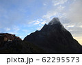 朝焼けの槍ヶ岳 朝焼けの槍ヶ岳 62295573